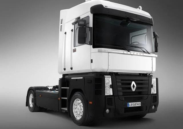 Як відрегулювати фари на Renault Magnum